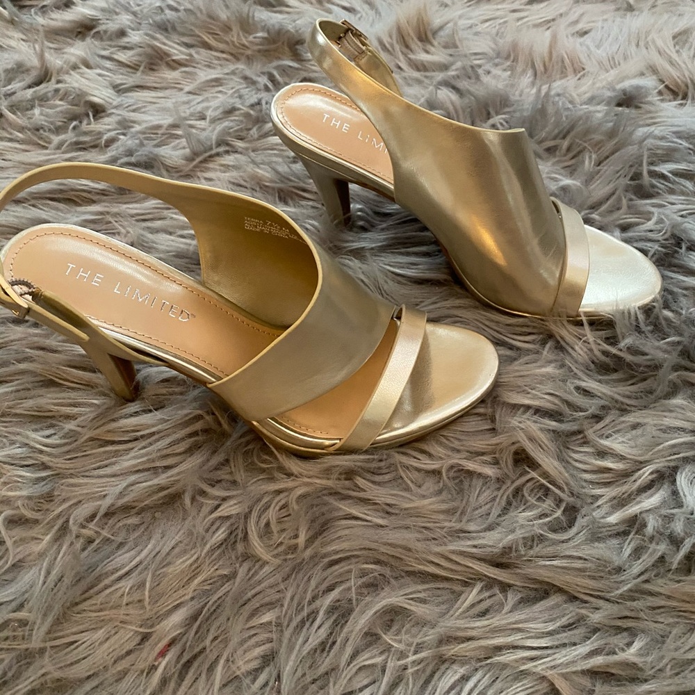The Limited gold sling back sandal size 7 1/2